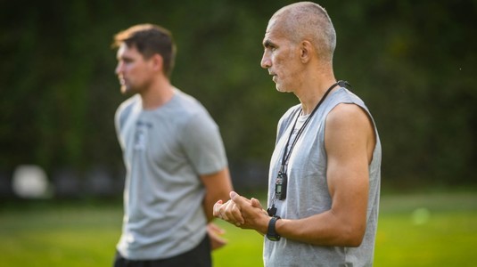Anunţ surprinzător făcut de Rapid. Giuleştenii au numit un antrenor interimar, însă n-au precizat ce se întâmplă cu postul lui Adrian Iencsi