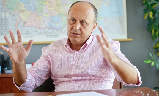 Dan Şucu, discurs tranşant după accidentare lui Papeau: ”Agresorul principal e arbitrul. Federaţia ne ’faultează’ pe la spate”