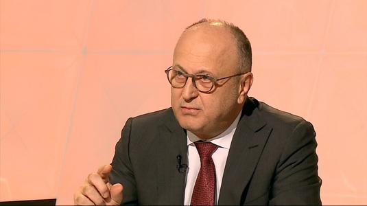 "Win-win! Am avut o discuţie cu domnul Şucu". Afacere între UTA şi Rapid: "Cel mai bine pentru jucător este să crească" | EXCLUSIV