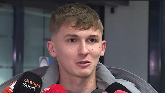 Ultimul fotbalist transferat de Rapid a ajuns în România! "Fanii sunt cei mai frumoşi din ţară. Am refuzat FCSB cu mulţi ani în urmă, eram un copil"