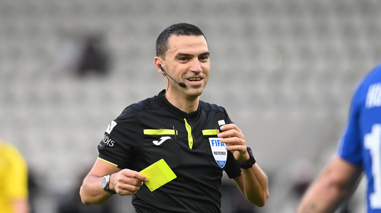 Ovidiu Haţegan arbitrează meciul Rapid - Universitatea Craiova, de luni, din Superligă