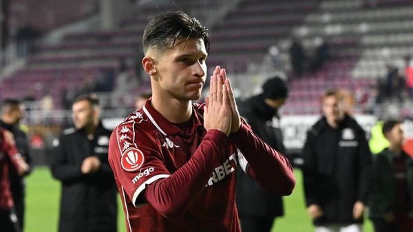 Alex Dobre străluceşte la Rapid! Căpitanul giuleştenilor, comparat cu cel mai bun marcator din istorie: "E idolul lui"