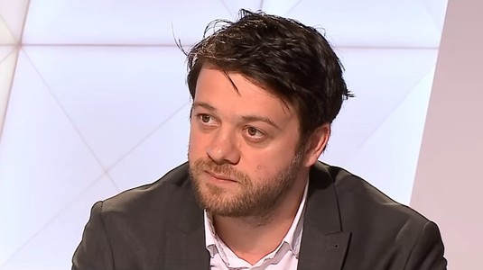 Victor Angelescu a făcut anunţul oficial despre fundaşul dorit în Superliga: "Vrea să joace"