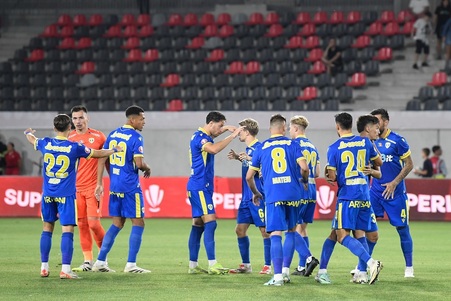 LIVE VIDEO U Cluj - Petrolul, ACUM, pe orangesport.ro. GOOOL! Oaspeţii restabilesc egalitatea