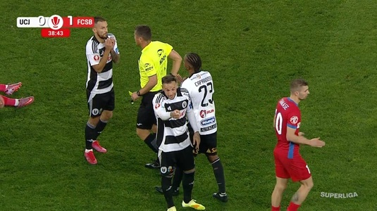 Murgia, indignat după ce a fost eliminat în U Cluj - FCSB! Italianul a primit al doilea galben şi "a luat foc" la adresa arbitrului | VIDEO