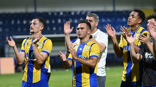 OFICIAL | A doua plecare a zilei de la Petrolul! După Ţicu, "lupii galbeni" s-au despărţit şi de fiul fostului internaţional român