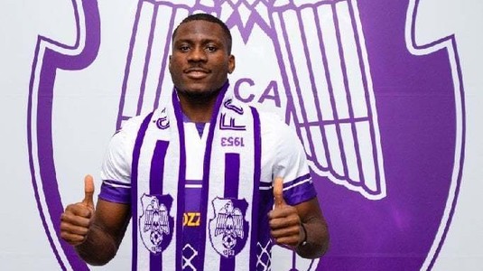 OFICIAL FC Argeş a transferat un atacant liberian de 21 de ani