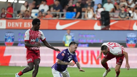 ”Penalty este când acordă arbitrul”. Reacţia arădenilor la faza care a încins UTA - Rapid: ”Dacă era ceva clar, intervenea VAR”