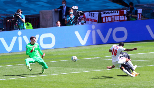 EURO 2020 | Anglia - Croaţia 1-0. Sterling a adus victoria selecţionatei conduse de Gareth Southgate