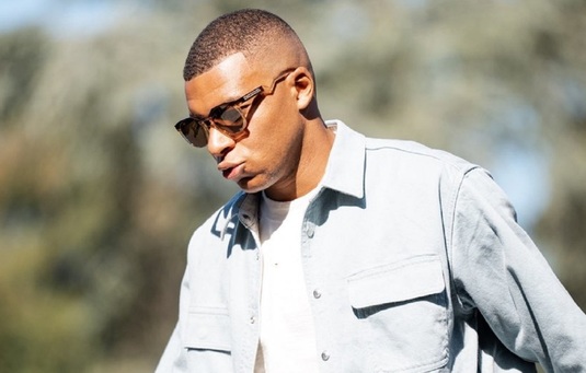 Războiul dintre Kylian Mbappe şi PSG continuă. Jucătorul a depus o plângere împotriva clubului pentru hărţuire morală
