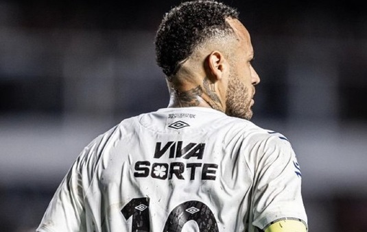 VIDEO | Neymar a jucat din nou pentru Santos şi a ieşit o nebunie absolută. Adversarii au stat la coadă pentru a face poze cu el