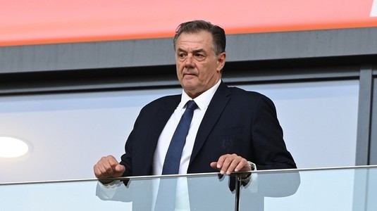 "Vassaras ne-a spus". De ce meciul Oţelul - U Cluj s-a încheiat în minutul 90+21, după intervenţia VAR: "Din cauza asta sunt probleme"