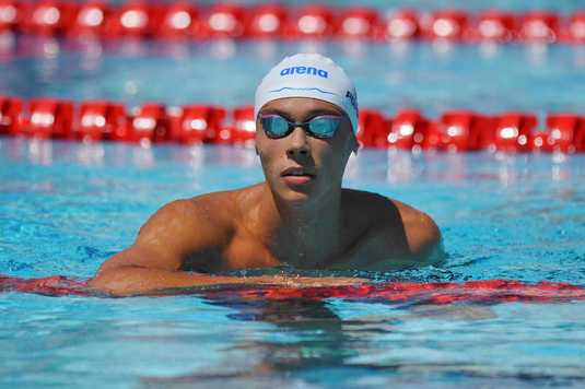 David Popovici s-a impus lejer în probele sale preferate, de 100 m şi 200 m liber, de la Antwerp Diamond Speedo