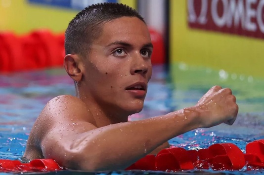 David Popovici, încă o medalie de aur la Naţionalele în bazin de 50 m. Fenomenalul înotător s-a impus la 200 m liber
