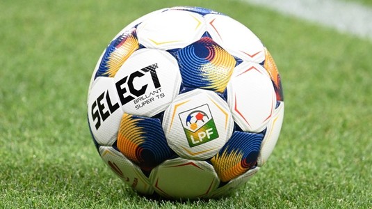 OFICIAL | Şi-a reziliat contractul înainte de partida FCSB - Slobozia! Plecare neaşteptată din lotul echipei: "Mult succes în carieră"