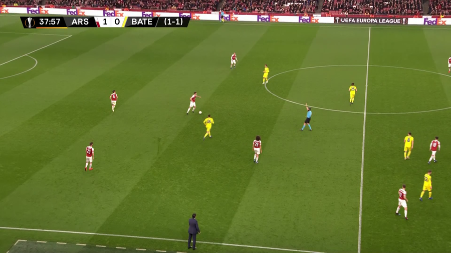VIDEO | ARSENAL ŞI CHELSEA S-AU CALIFICAT ÎN OPTIMI DUPĂ VICTORII LA SCOR DE NEPREZENTARE