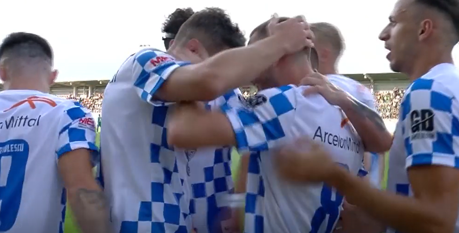 VIDEO | Paksi - Corvinul 0-4. Hunedorenii rezolvă calificarea! Prestaţie fabuloasă a divizionarei secunde în Ungaria