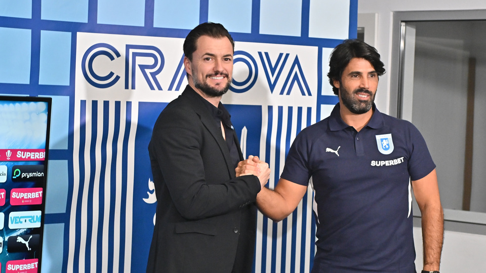 //i0.1616.ro/media/581/3142/38108/22630929/1/filipe-coelho-antrenor-principal-universitatea-craiova-12-11-2025.jpg
