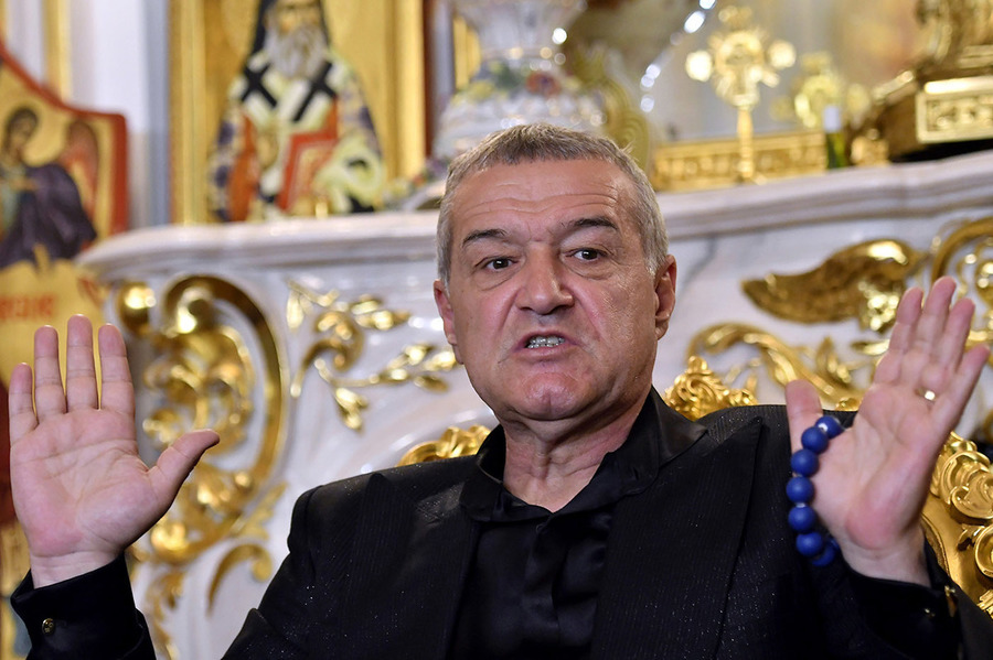 "Vorbiţi de managementul meu, dar am adus 200 de milioane în ţară! Dinamo - distrusă, Rapid - distrusă, Vaslui nu mai există". Becali, despre modul în care a condus FCSB