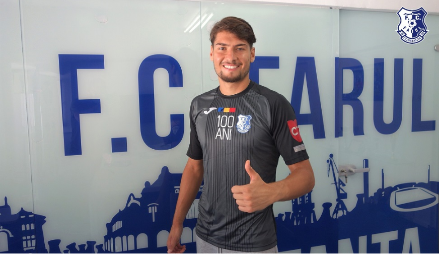 OFICIAL | Rocada portarilor dinamovişti la Farul. Tânărul trimis de "câini" să apere poarta lui Zicu