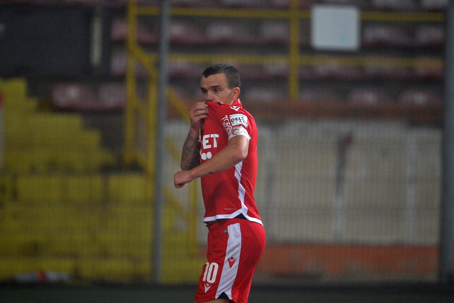 Dan Nistor vs Dinamo! Decizie dură luată de fostul căpitan al "câinilor". Roş-albii riscă depunctarea
