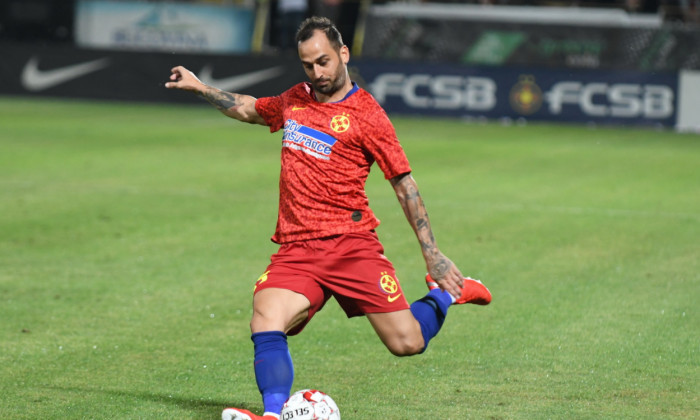 Probleme pentru FCSB în banda stângă a apărării! Panţîru e suspendat, Soiledis s-a accidentat la antrenament