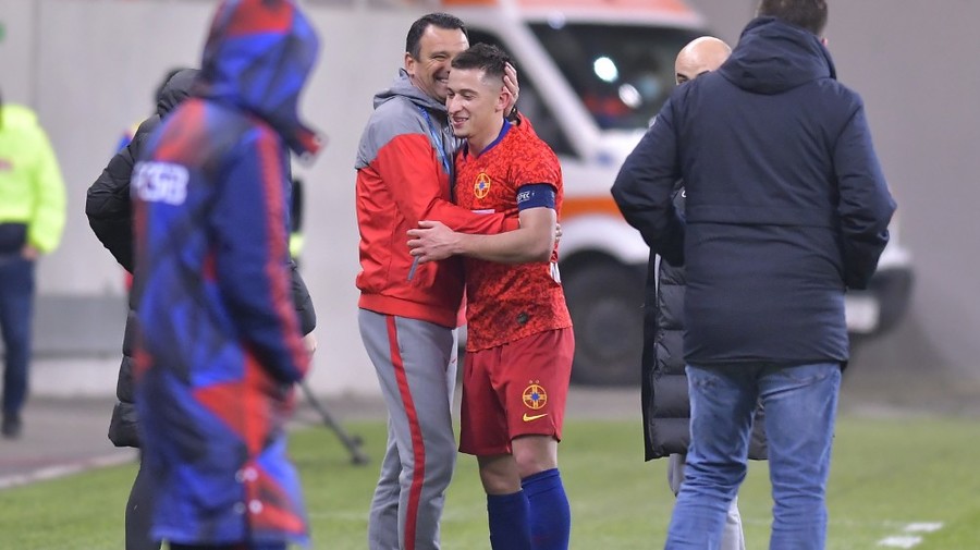 VIDEO | Petrea, mulţumit că are mai multe 'arme' la dispoziţie înaintea derby-ului cu Dinamo. "Va fi o luptă dură până la final"