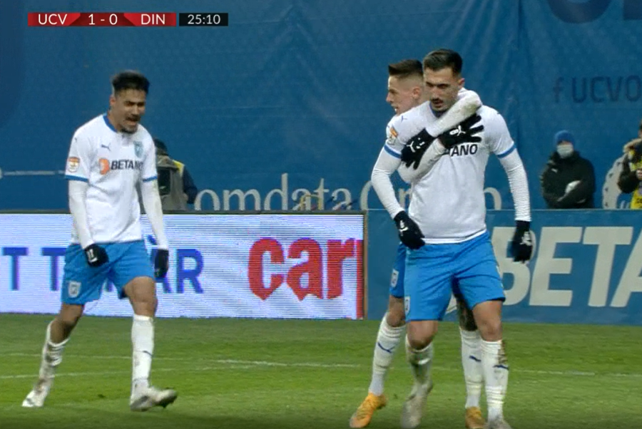VIDEO | Noul antrenor al Craiovei a avut ce vedea. Baiaram şi Ivan, fază superbă sub ochii lui Ouzounidis