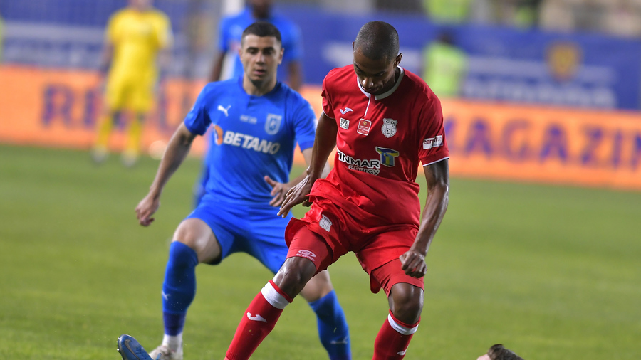 CFR Cluj vrea să profite de situaţia Astrei. Cei doi jucători urmăriţi de campioana României