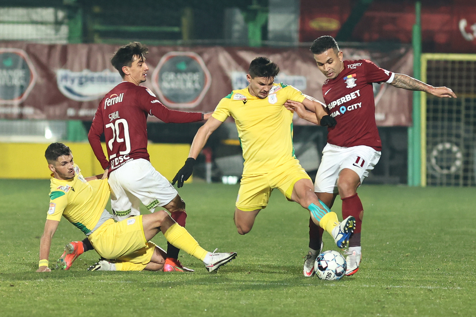 //i0.1616.ro/media/581/3142/38109/20480135/3/rapid-bucuresti-cs-mioveni-liga-1-casa-pariurilor-27-11-2021.jpg
