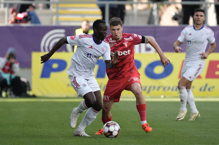 VIDEO | UTA - Oţelul Galaţi 3-1. Trupa lui Dorinel Munteanu a fost făcută KO la Arad