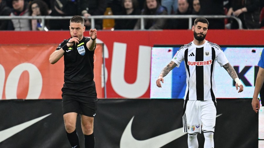 Cristi Balaj a intrat în direct şi a răbufnit după FCSB – „U” Cluj 1-0: „Judecăm în funcţie de echipă?”