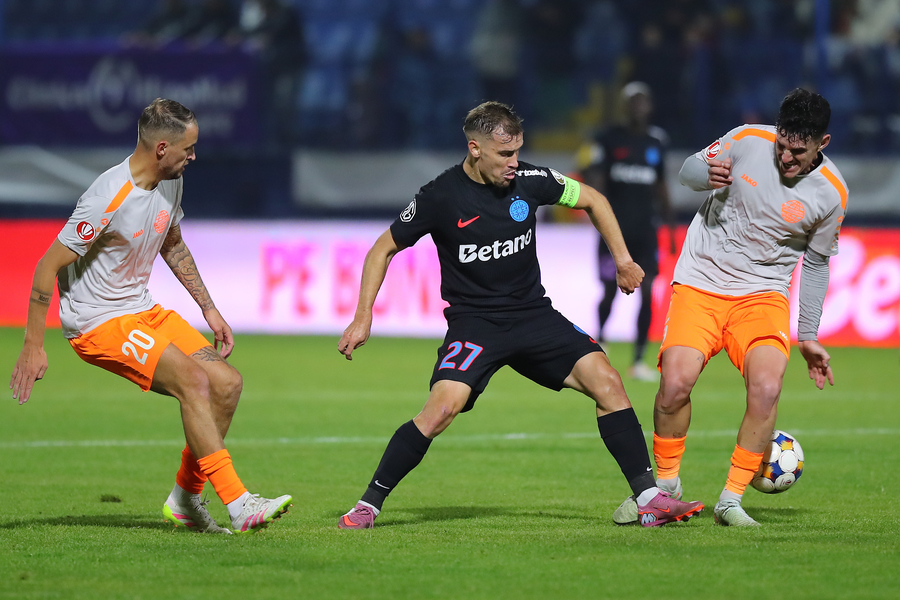 VIDEO | Metaloglobus - FCSB 2-1. Nou-promovata bifează primul succes în Superliga şi produce ”şocul” sezonului