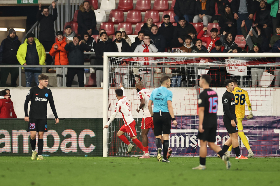 //i0.1616.ro/media/581/3142/38109/22261458/1/uta-arad-fcsb-cupa-romaniei-betano-03-12-2025.jpg