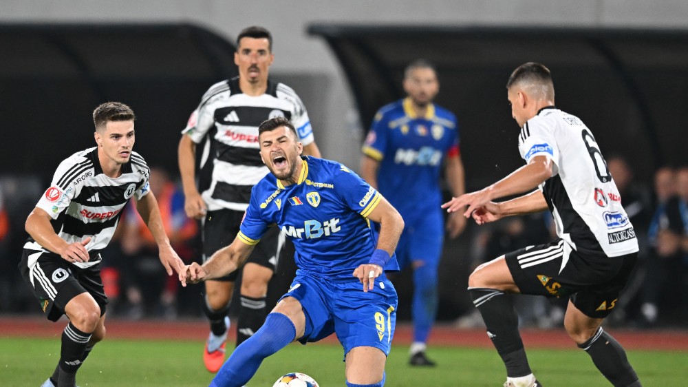 VIDEO | Petrolul - ”U” Cluj, în direct pe Prima Sport 1 şi PrimaPlay.ro! Ratare caraghioasă a gazdelor