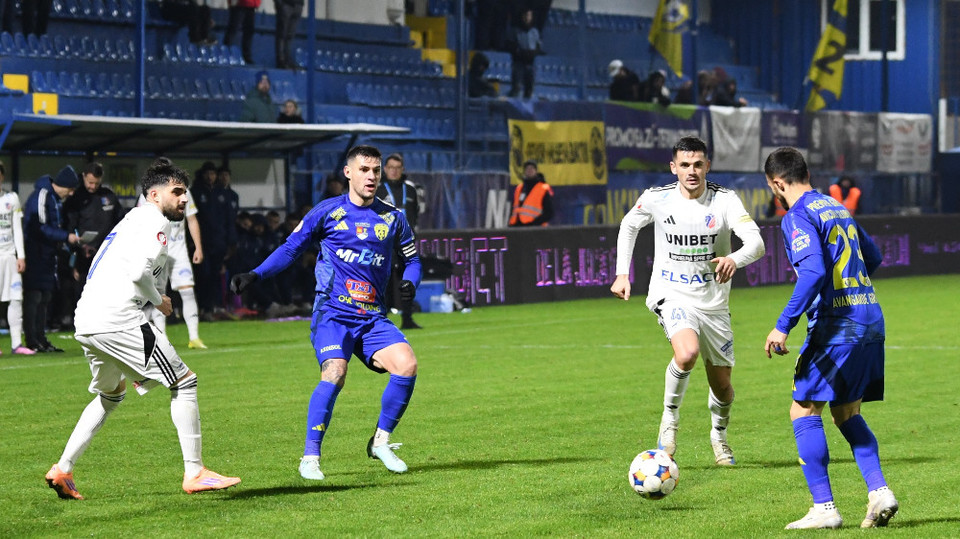 //i0.1616.ro/media/581/3142/38109/22378981/1/afc-unirea-04-slobozia-fc-botosani-superliga-superbet-30-11-2025.jpg