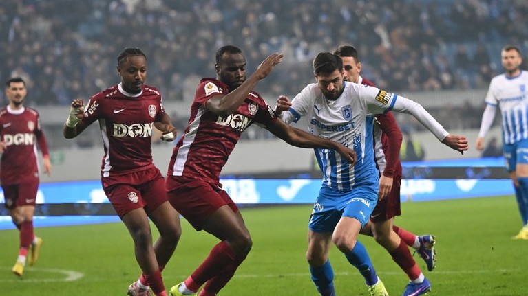 S-a aflat cine va arbitra derby-ul Universitatea Craiova - CFR Cluj! Oltenii au cerut CCA ca centralul să nu mai fie delegat la meciurile lor