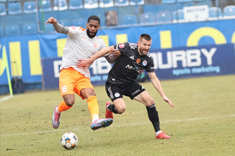 //i0.1616.ro/media/581/3142/38109/22428062/1/metaloglobus-bucuresti-sc-otelul-galati-superliga-superbet-14-02-2026.jpg