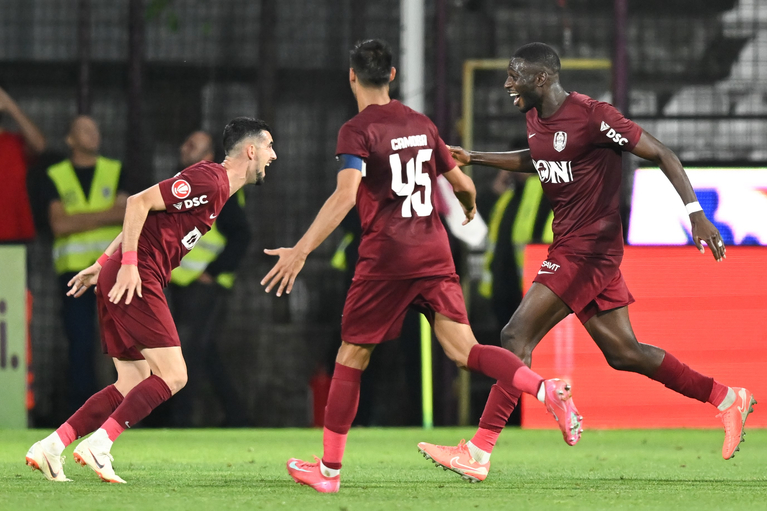 Primele 4 transferuri pe care Daniel Pancu vrea să le facă la Rapid! Nume grele de la CFR Cluj, aşteptate în Giuleşti