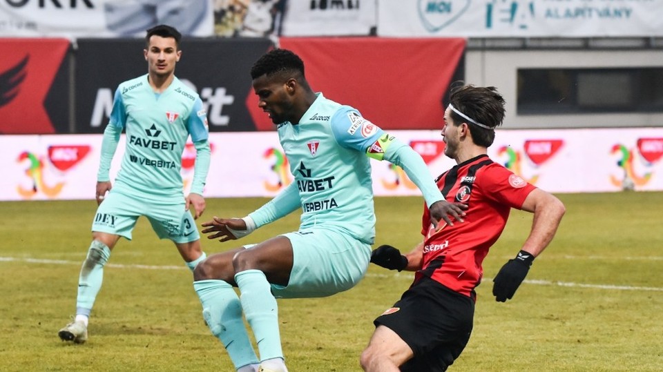 //i0.1616.ro/media/581/3142/38109/22434423/1/fk-csikszereda-miercurea-ciuc-uta-arad-superliga-superbet-07-02-2026.jpg