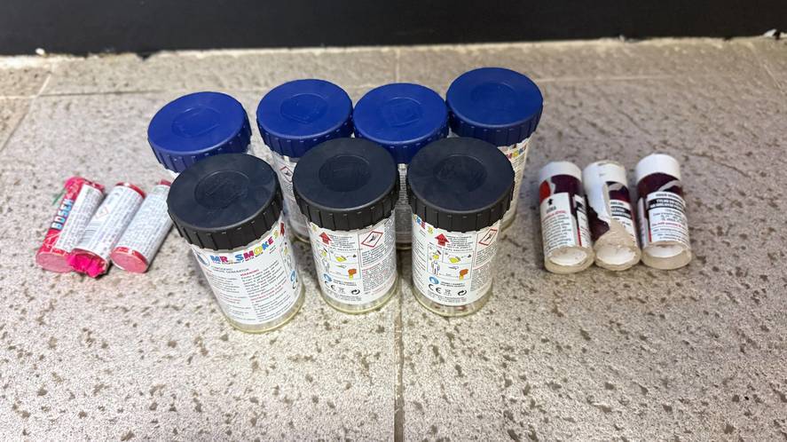 Petarde găsite ascunse sub dale din beton şi instalaţia sanitară a stadionulului ”Ilie Oană”, înaintea meciului Petrolul - Dinamo