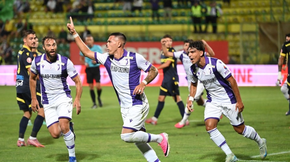 //i0.1616.ro/media/581/3142/38109/22661961/1/fc-arges-petrolul-ploiesti-superliga-superbet-24-07-2026.jpg