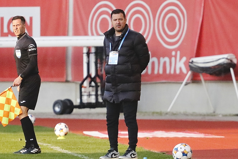 //i0.1616.ro/media/581/3142/38109/22708542/1/afc-hermannstadt-sibiu-fc-farul-constanta-superliga-superbet-play-out-10-04-2026.jpg