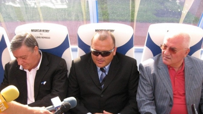Mircea Sandu a comentat în stilul propriu reuşita lui Adrian Mititelu cu FC U: ”Se mai înţelegea cineva la vremea aia cu el? Le ştia pe toate” 