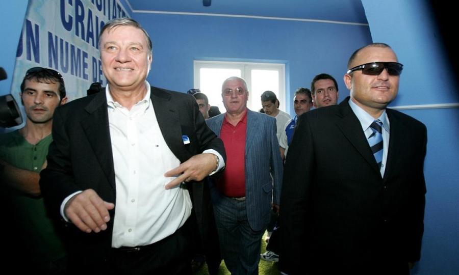 Prima reacţie a lui Mircea Sandu după ce a aflat că Universitatea Craiova a promovat