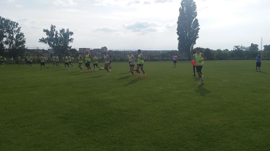 Se încinge lupta la promovare. Şi FC Argeş a început antrenamentele colective