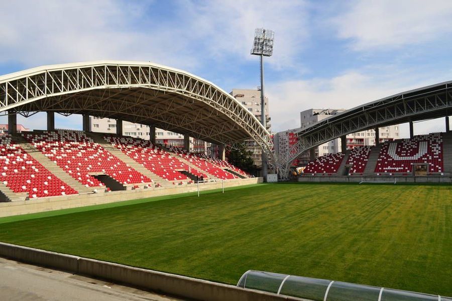 Ultimele detalii despre stadiul de construcţie al stadionului din Arad. Când speră autorităţile să îl dea în folosinţă