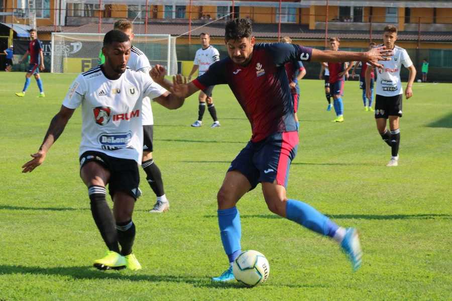 VIDEO | Încă un pas greşit pentru Şepcile Roşii:  Gloria Buzău - ”U” Cluj 2-1. Ardelenii au deschis scorul, dar trupa lui Ilie Stan a întors pe final