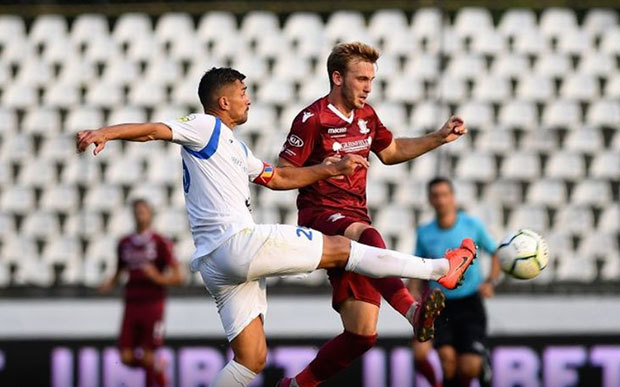 S-a stabilit programul etapelor IV şi V din Liga 2. Cele mai importante meciuri se văd pe Look. Programul transmisiunilor