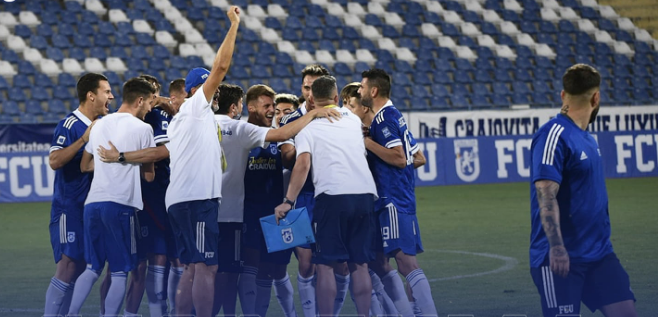 VIDEO | ”Nu mă interesează”. Lui Napoli nu i-a păsat prea mult de victoria cu 5-0 contra Rapidului. Mesajul transmis public, cu direcţie clară 